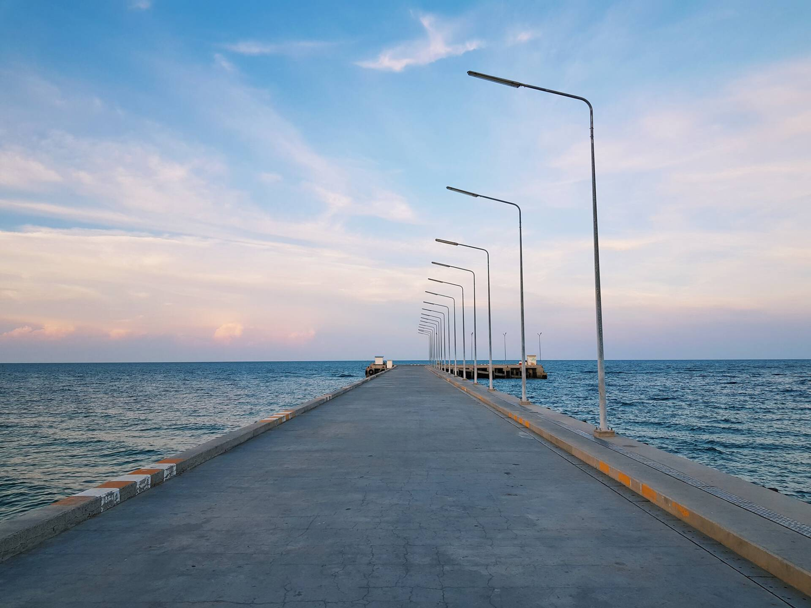 สะพานปลาหัวหิน